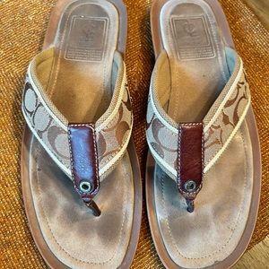 Men’s Coach logo sandals, size 11